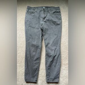 New Directions Women's Army Green Skinny Denim Jeans - 12R - VGUC - Stretch